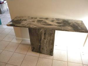 lot 71 image: Gray marble couch table 16 x 55 x  30 T
