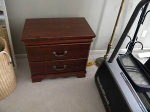 lot 94 image: Two drawer night stand wroller drawers