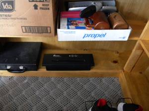 lot 136 image: B- Office supplies, 3 hole punches etc...