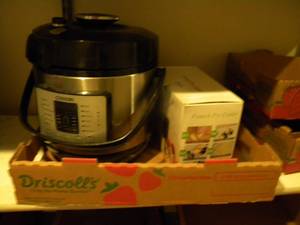 lot 167 image: H-Cosori cooker & Fry cutter