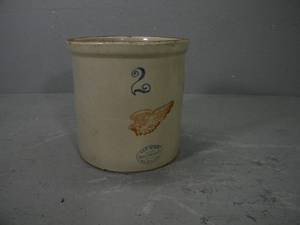 lot 4 image: 2 gal Red Wing crock