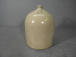 lot 5 image: 3 gal shoulder jug not marked