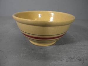 lot 50 image: Roseville # 10 & Red and Blue band