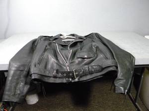 lot 55 image: Mens XL Wilson leather jacket