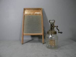 lot 82 image: Washboard & Butter churn