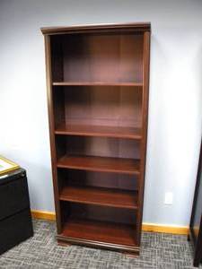 lot 37 image: 5 Shelf book shelf 30 x 72 T x 12 D-adjustable