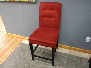 lot 47 image: Rusty Red high back chair