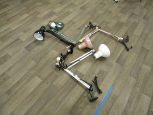lot 136 image: 4) Adjustable work lights
