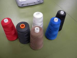 lot 197 image: 6 spools of # 40 weight thread