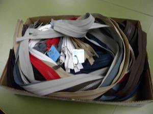lot 207 image: 36 Vision Jacket zippers Two way zippers