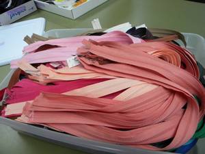 lot 208 image: 24 Vision Jacket zippers misc colors