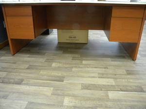 lot 161 image: Desk  6 x 3 with 4 x 8 work top wround corners