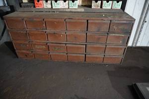 lot 6 image: 24 Drawer Bolt Bins wnuts, bolts & washers