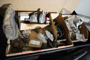 lot 46 image: Switches, diverter, suction filters etc...
