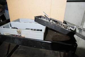 lot 56 image: Valve extractor, Cylinder compressor & hone