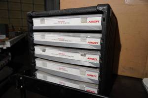 lot 62 image: Airsept Smart splice 5 drawer box