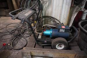 lot 90 image: Northstar 3000 psi washer & hose