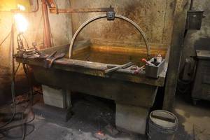 lot 92 image: Dip tank 6 square with post &amp cradle