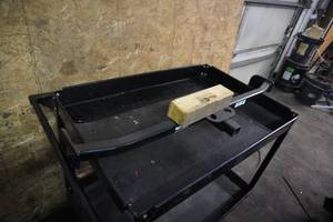 lot 103 image: Unused receiver hitch for S-10 Pickup