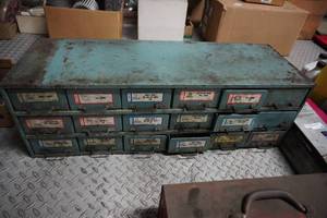 lot 77 image: 18 Drawer Bolt Bin wmisc items