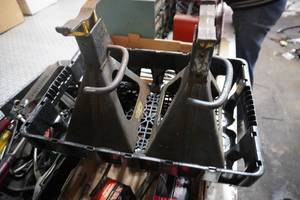 lot 85 image: Two Jack Stands
