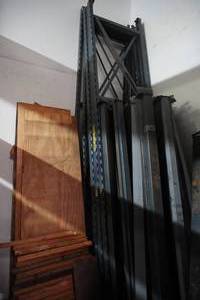 lot 116 image: 14) upright ends 12 x 30 & 50 rails 7.5 Long