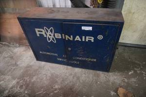 lot 121 image: Binar two door metal cabinet