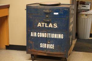 lot 160 image: Atlas Roller Cabinet wmisc & Timken Clock
