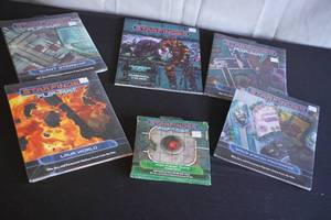 lot 17 image: Starfinder Book, 4 flip mats, and flip-tiles