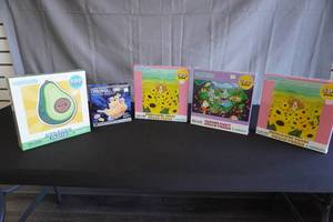 lot 69 image: Assorted Puzzles