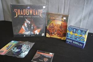 lot 135 image: Shadow Gate,CrossTalk, Gussy Gorillas, etc