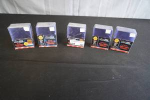 lot 145 image: 5 extra thick top loaders