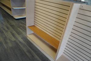 lot 173 image: 4 H gondola w ends-2 sided