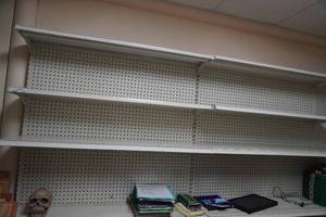 lot 192 image: 12 Streeter metal shelving-with 5 shelves 4 units