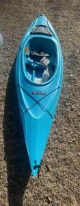 lot 8 image: LIFETIME Payette 98 Sit in 10 Kayak