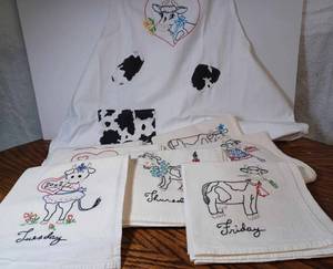 lot 51 image: Embroidered Dish Towels with Matching Apron
