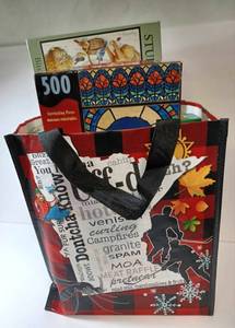 lot 98 image: Bag of 6 Puzzles
