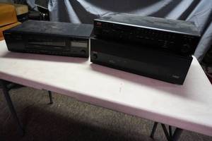 lot 7 image: ADCOM GPT-500 II wADCOM GFA 5400 amp
