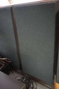 lot 13 image: Two Infinity speakers 19 W x 12 D x 39 T