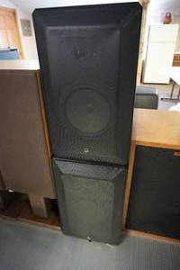 lot 29 image: 2 ADS speakers-11w x 11 d x 19 tall