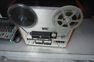 lot 31 image: Pioneer Reel to Reel