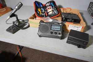 lot 34 image: Voyager Radio,Kenwood MC-90 mic, Sony Radio, Tool kit