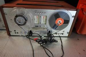 lot 57 image: Pioneer reel to reel