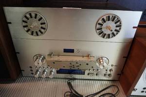 lot 58 image: Pioneer reel to reel