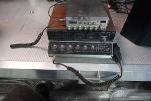 lot 61 image: Cobra CB radio & Cobra base 142-GTL Base station, no mic