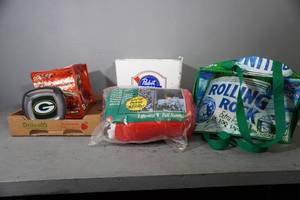 lot 44 image: 6 Tall Santa, poly coolers