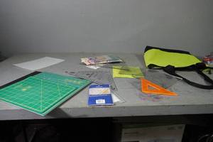 lot 15 image: Bag of templates