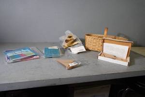 lot 17 image: Longaberger basket wtemplates etc