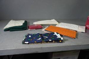lot 40 image: Small box fabric variety