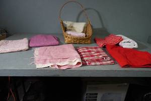 lot 58 image: Flannel fabric pieces